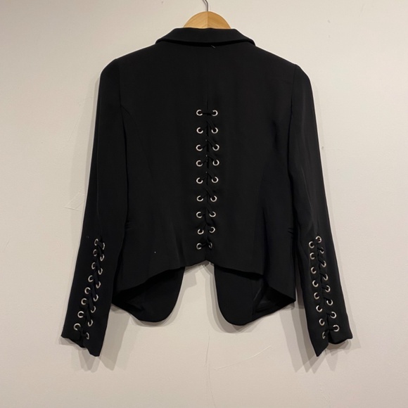 Lord & Taylor Black Lace Up Back Unstructured Cropped Blazer Size Small - Picture 3 of 3